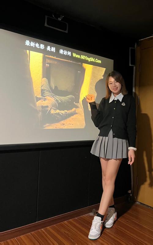女免费看的相关介绍