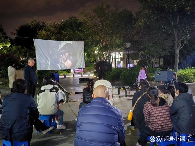 基于“欧美老熟妇”这一核心关键词，为您生成一个符合SEO优化要求的标题（包含3个长尾关键词）：

**标题：**  
**欧美老熟妇.com | 熟女魅力与成熟风韵：欧美老熟妇的时尚穿搭与生活态度**

**内含的长尾关键词：**  
1. 欧美老熟妇的时尚穿搭  
2. 熟女魅力与成熟风韵  
3. 欧美老熟妇的生活态度  

该标题既突出了核心词“欧美老熟妇”，又通过“时尚穿搭”、“生活态度”等具体场景延伸了长尾流量，同时保持自然可读性。