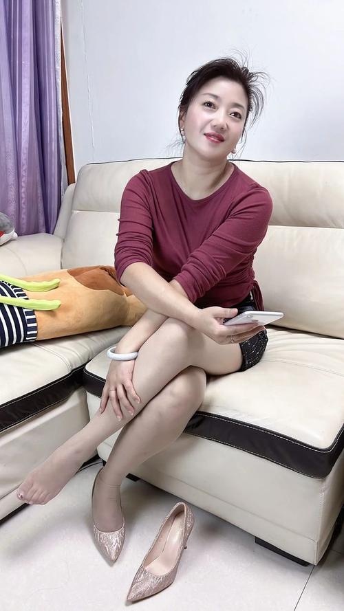 18岁女孩左胸部有硬块的相关介绍