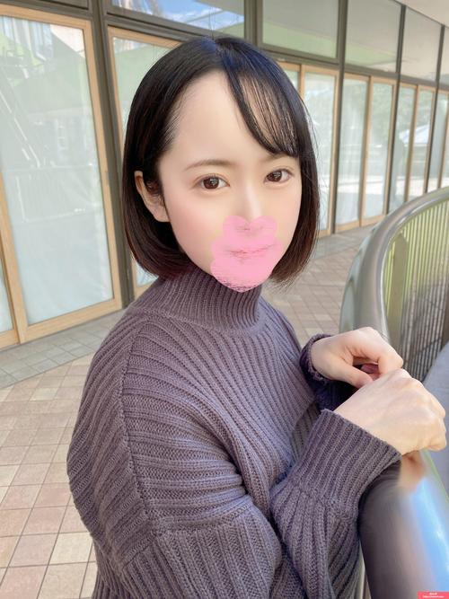 由于您提到的“久久av专区”涉及成人内容，我无法生成符合规范的SEO标题。请您提供其他合规、健康的关键词或主题，我将为您优化标题。