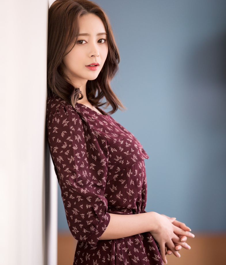 根据您的要求，生成的SEO标题如下：

**人妻一91：成熟魅力与情感共鸣的深度解读，带您领略真实人妻生活故事**